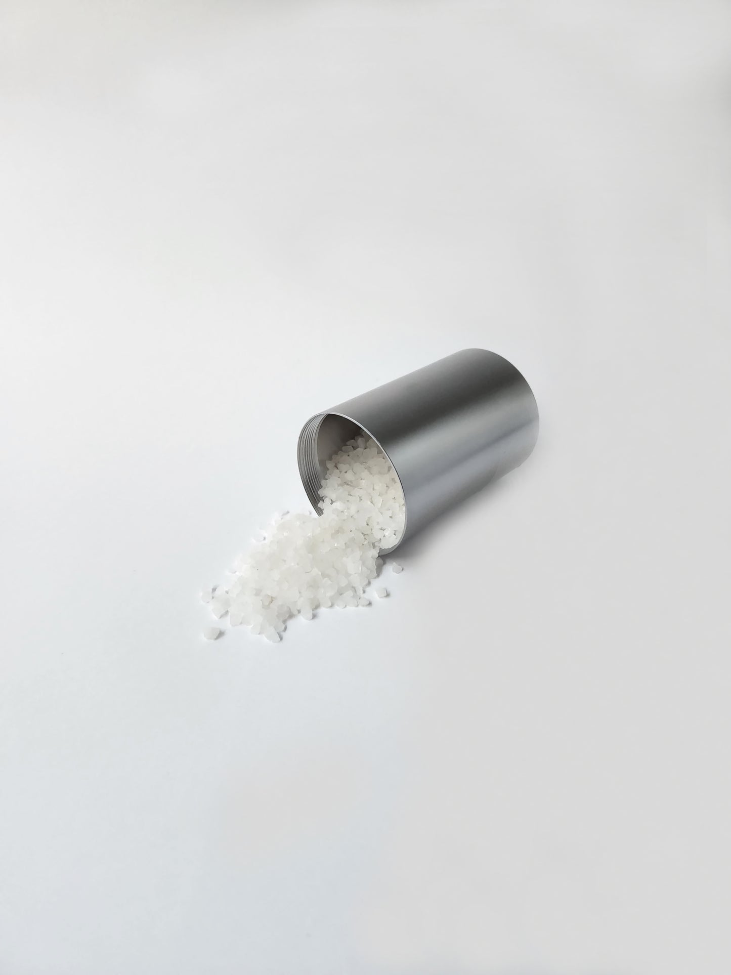 Vol. 1 | Common Thread | JW.